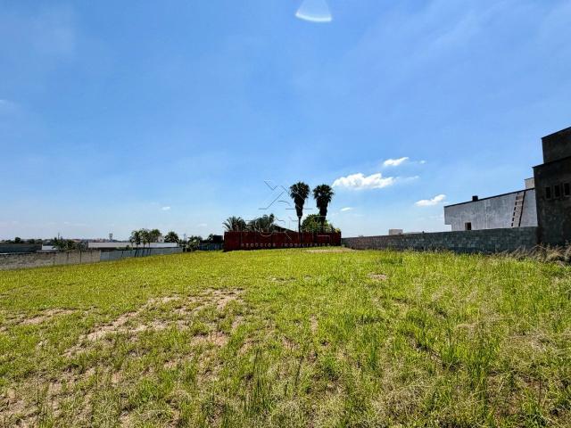 Terreno em Condomínio para Venda em Piracicaba/SP Campestre