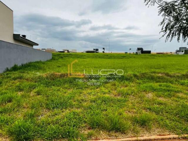 Terreno em Condomínio para Venda em Piratininga/SP Guestier Residencial Boutique