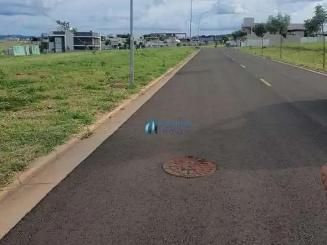 Terreno em Condomínio para Venda em Piratininga/SP Guestier Residencial Boutique