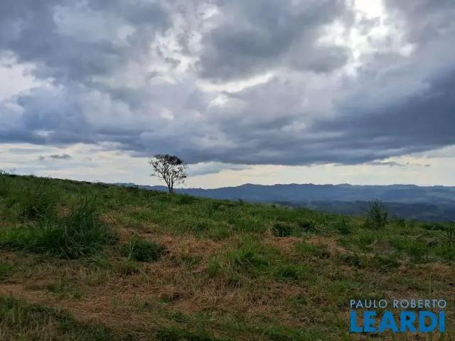 Terreno em Condomínio para Venda em Poços de Caldas/MG Alto da Boa Vista