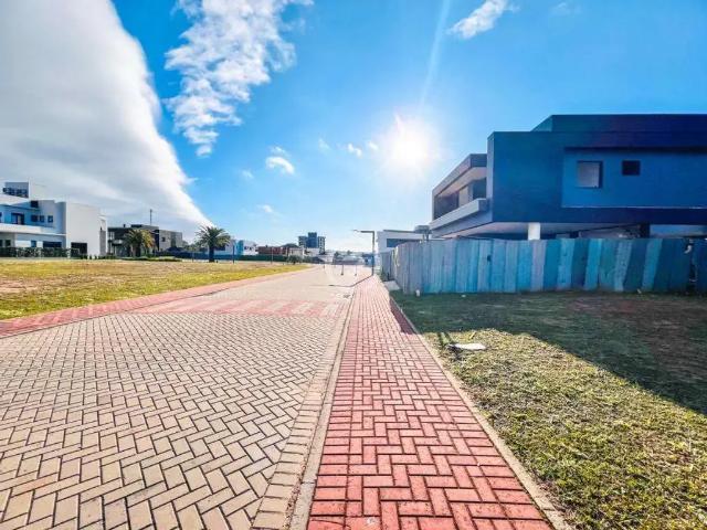 Terreno em Condomínio para Venda em Portão/RS Centro