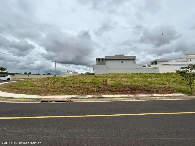 Terreno em Condomínio para Venda em Presidente Prudente/SP Residencial Bourbon Parc