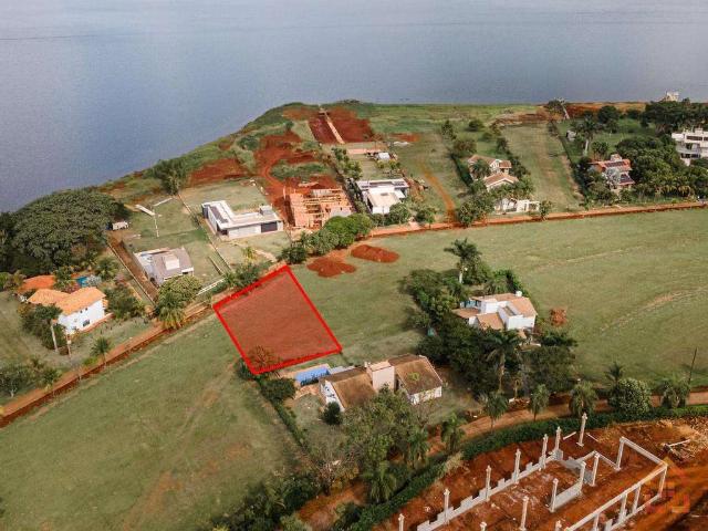 Terreno em Condomínio para Venda em Primeiro de Maio/PR Centro