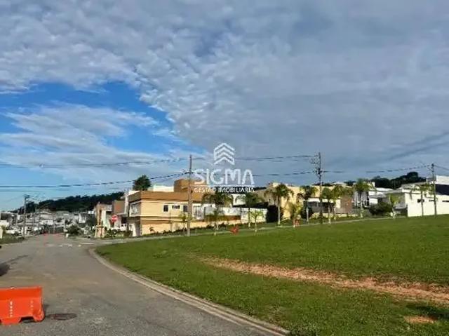 Terreno em Condomínio para Venda em Rio das Ostras/RJ Alphaville