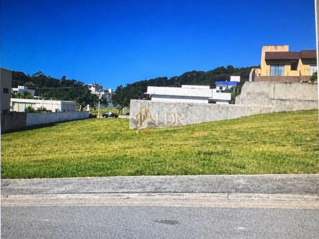 Terreno em Condomínio para Venda em Rio das Ostras/RJ Viverde I