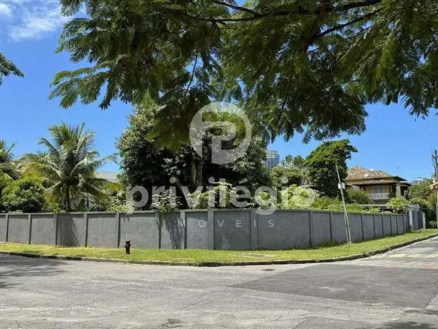 Terreno em Condomínio para Venda em Rio de Janeiro/RJ Barra da Tijuca