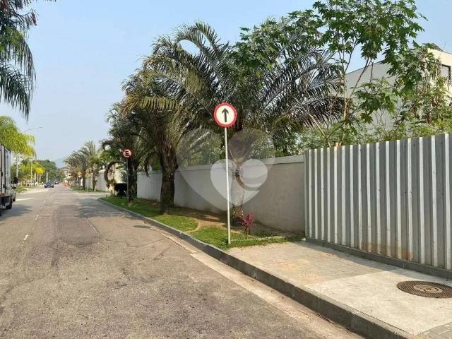 Terreno em Condomínio para Venda em Rio de Janeiro/RJ Recreio dos Bandeirantes