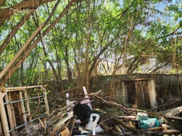 Terreno em Condomínio para Venda em Rio de Janeiro/RJ Vila Valqueire
