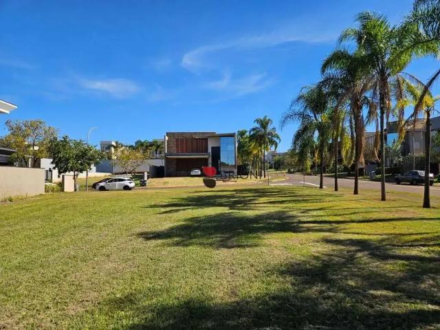 Terreno em Condomínio para Venda em Ribeirão Preto/SP Alphaville