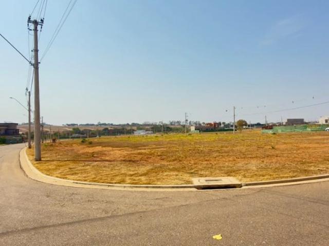 Terreno em Condomínio para Venda em Rondonópolis/MT Cidade Universitária
