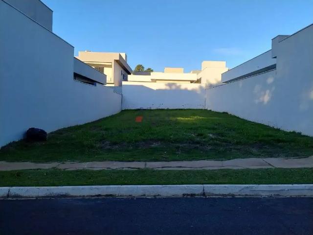 Terreno em Condomínio para Venda em São Carlos/SP Água Vermelha