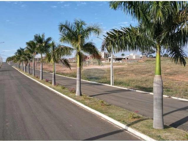 Terreno em Condomínio para Venda em São João Batista do Glória/MG Centro