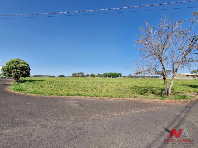 Terreno em Condomínio para Venda em São José do Rio Preto/SP Estância Jockey Clube