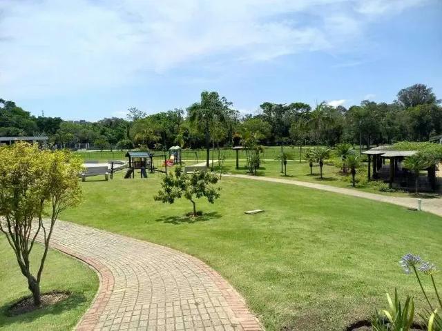 Terreno em Condomínio para Venda em São José dos Campos/SP Condomínio Chácara Serimbura