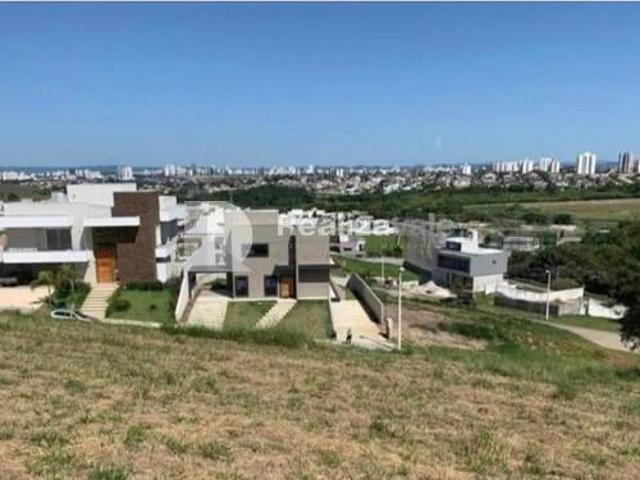 Terreno em Condomínio para Venda em São José dos Campos/SP Condomínio Reserva do Paratehy