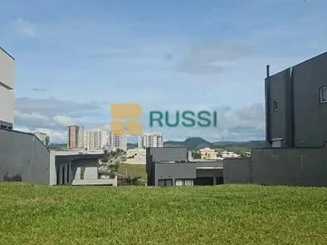 Terreno em Condomínio para Venda em São José dos Campos/SP Condomínio Residencial Alphaville I