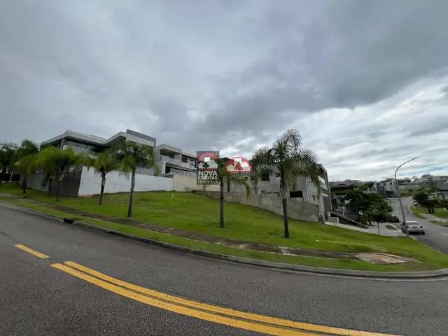Terreno em Condomínio para Venda em São José dos Campos/SP Condomínio Residencial Alphaville I