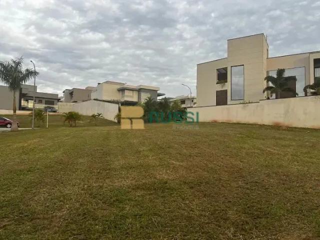 Terreno em Condomínio para Venda em São José dos Campos/SP Condomínio Residencial Alphaville II