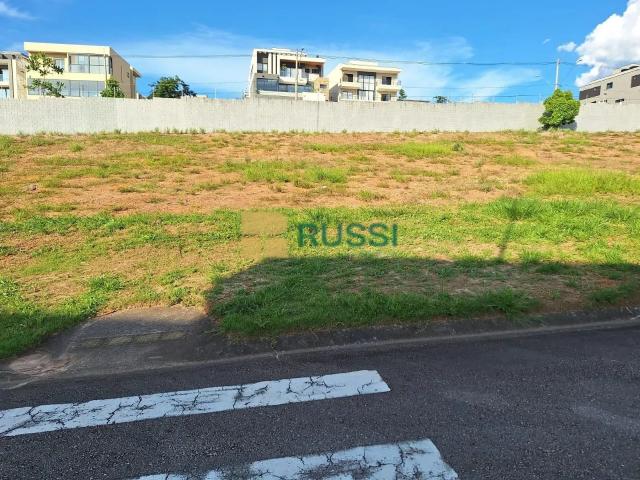 Terreno em Condomínio para Venda em São José dos Campos/SP Condomínio Residencial Colinas do Paratehy