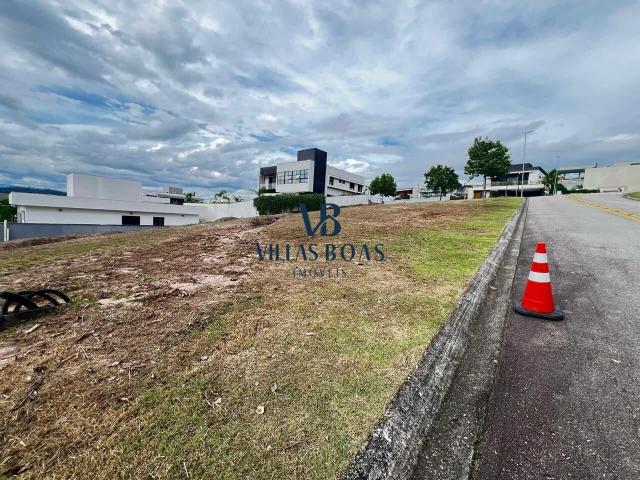 Terreno em Condomínio para Venda em São José dos Campos/SP Condomínio Residencial Colinas do Paratehy