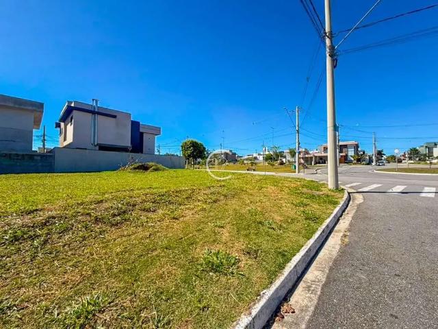 Terreno em Condomínio para Venda em São José dos Campos/SP Condomínio Residencial Floresta