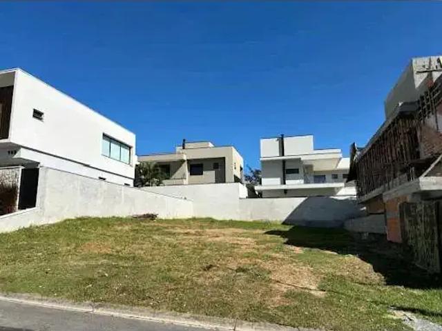 Terreno em Condomínio para Venda em São José dos Campos/SP Condomínio Residencial Monte Carlo