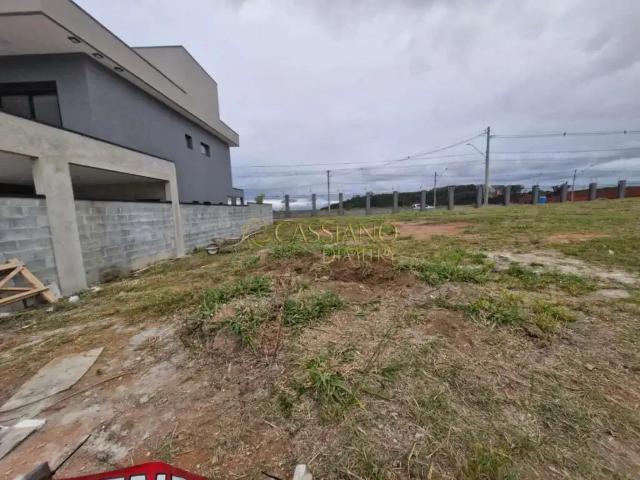 Terreno em Condomínio para Venda em São José dos Campos/SP Floresta