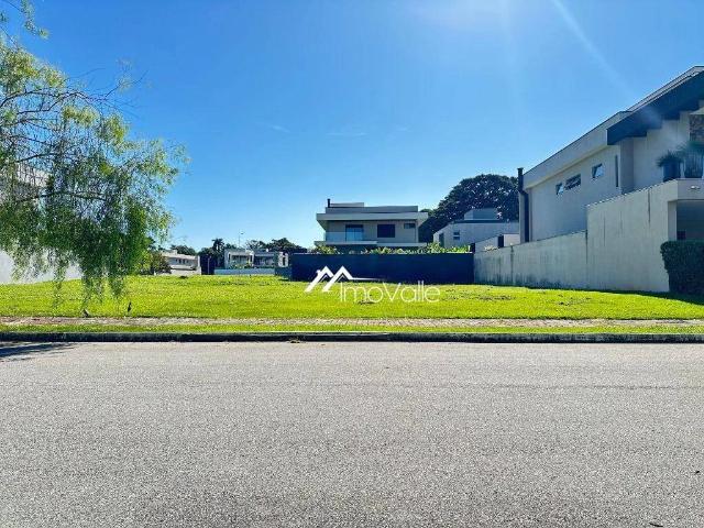 Terreno em Condomínio para Venda em São José dos Campos/SP Jardim do Golfe