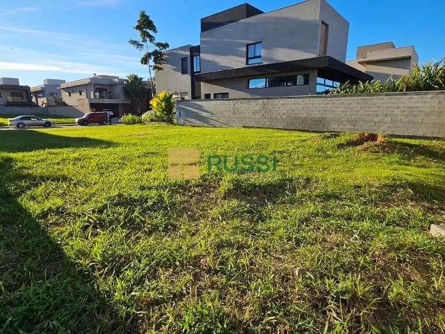 Terreno em Condomínio para Venda em São José dos Campos/SP Jardim do Golfe