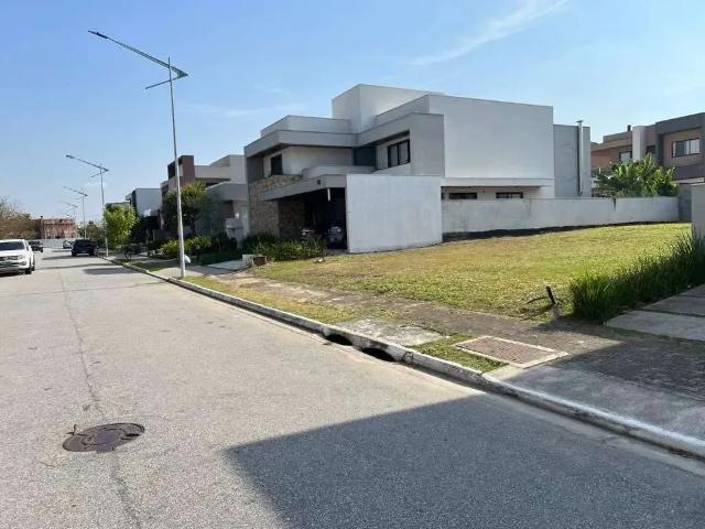 Terreno em Condomínio para Venda em São José dos Campos/SP Jardim do Golfe