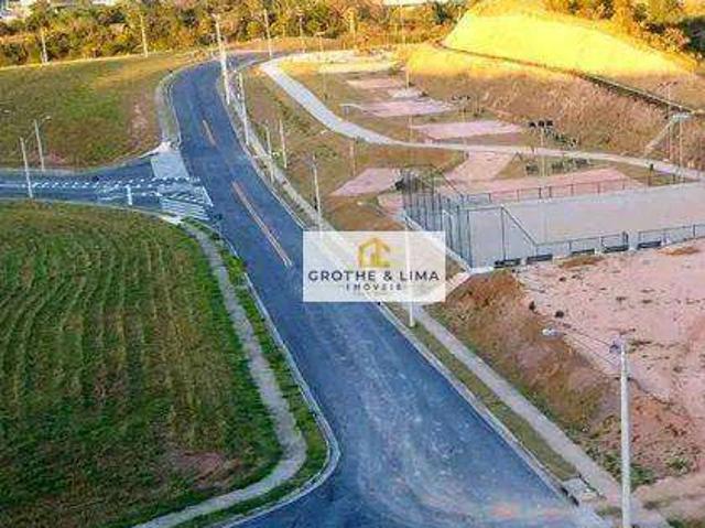 Terreno em Condomínio para Venda em São José dos Campos/SP Jardim Portugal