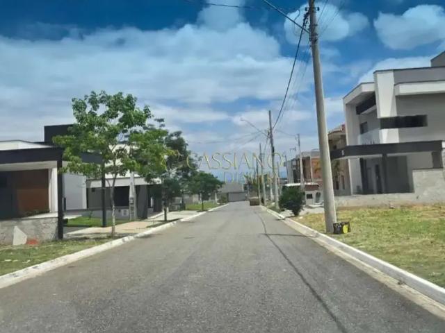 Terreno em Condomínio para Venda em São José dos Campos/SP Loteamento Floresta