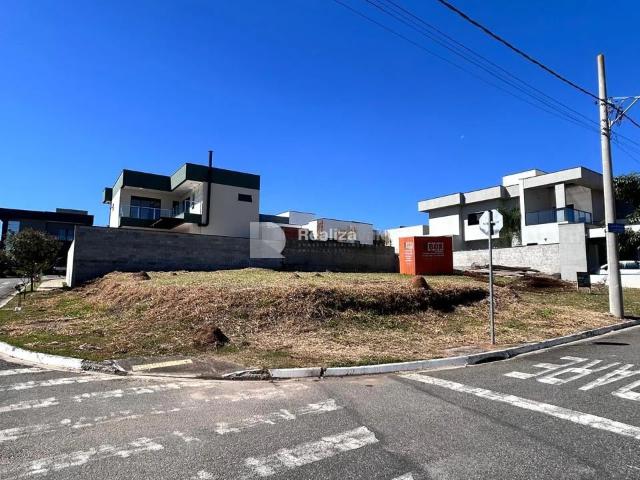 Terreno em Condomínio para Venda em São José dos Campos/SP Loteamento Floresta