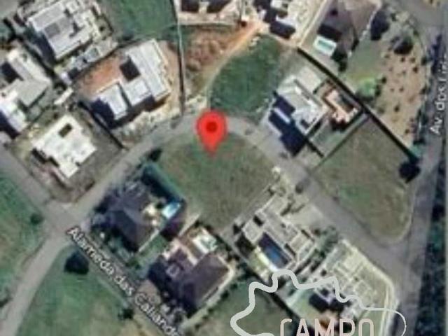 Terreno em Condomínio para Venda em São José dos Campos/SP Santana