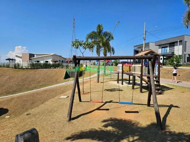 Terreno em Condomínio para Venda em São José dos Campos/SP Residencial São Francisco