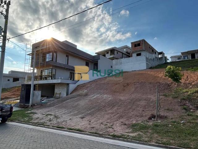 Terreno em Condomínio para Venda em São José dos Campos/SP Urbanova