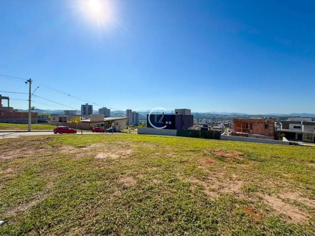 Terreno em Condomínio para Venda em São José dos Campos/SP Urbanova