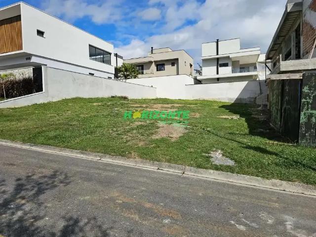 Terreno em Condomínio para Venda em São José dos Campos/SP Urbanova