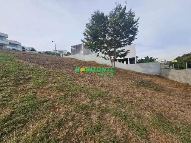 Terreno em Condomínio para Venda em São José dos Campos/SP Urbanova