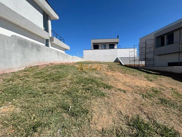 Terreno em Condomínio para Venda em São José dos Campos/SP Urbanova