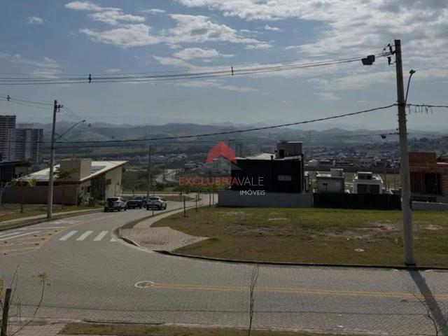 Terreno em Condomínio para Venda em São José dos Campos/SP Urbanova
