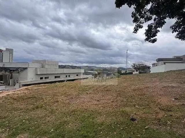 Terreno em Condomínio para Venda em São José dos Campos/SP Urbanova