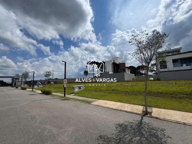 Terreno em Condomínio para Venda em São José dos Pinhais/PR Colônia Rio Grande