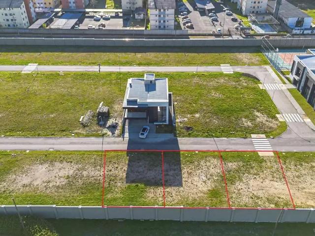 Terreno em Condomínio para Venda em São José dos Pinhais/PR Iná 1 Quartos