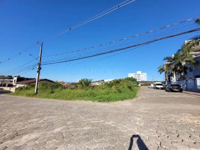 Terreno em Condomínio para Venda em São José/SC Areias