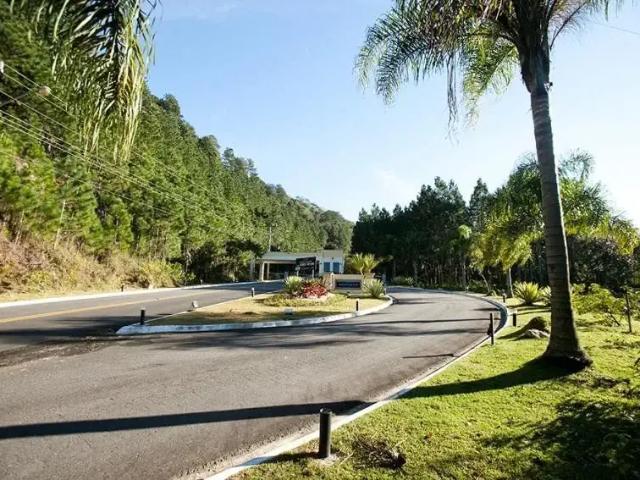 Terreno em Condomínio para Venda em São José/SC Roçado