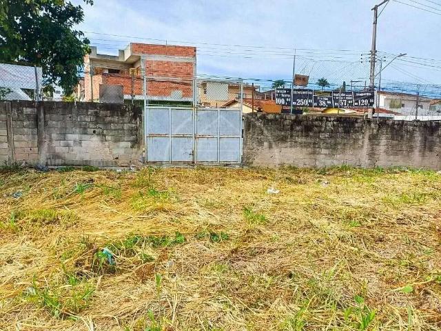 Terreno em Condomínio para Venda em São Paulo/SP Capela do Socorro