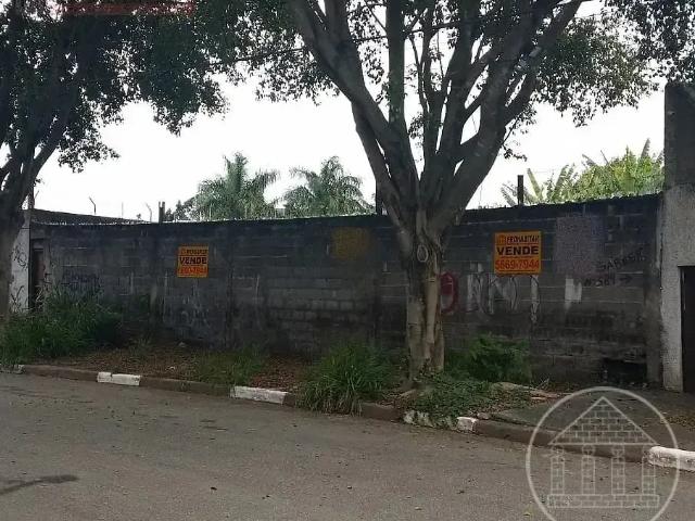 Terreno em Condomínio para Venda em São Paulo/SP Interlagos