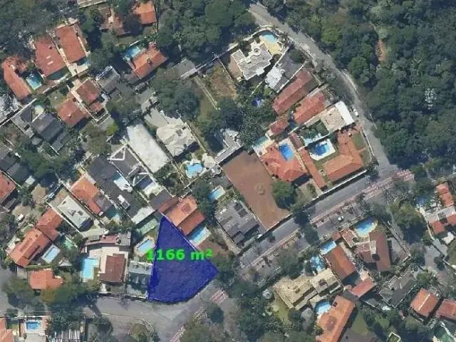 Terreno em Condomínio para Venda em São Paulo/SP Interlagos