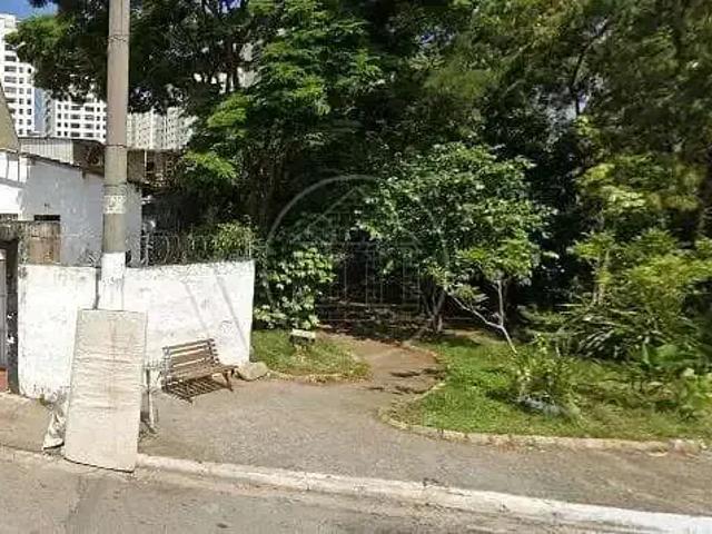 Terreno em Condomínio para Venda em São Paulo/SP Jardim Sabará